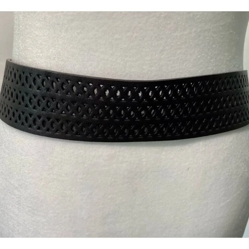 Chico’s Dark Brown Leather Waist Belt Women’s Sz Medium Large
